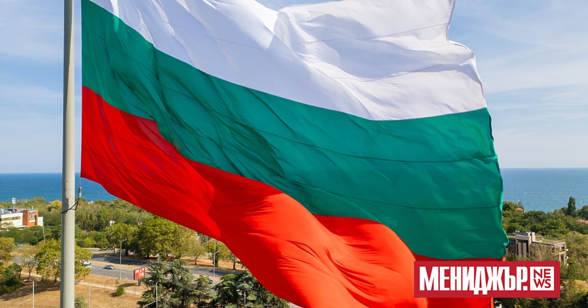 Във Въоръжените сили е обявен тридневен траур в памет на