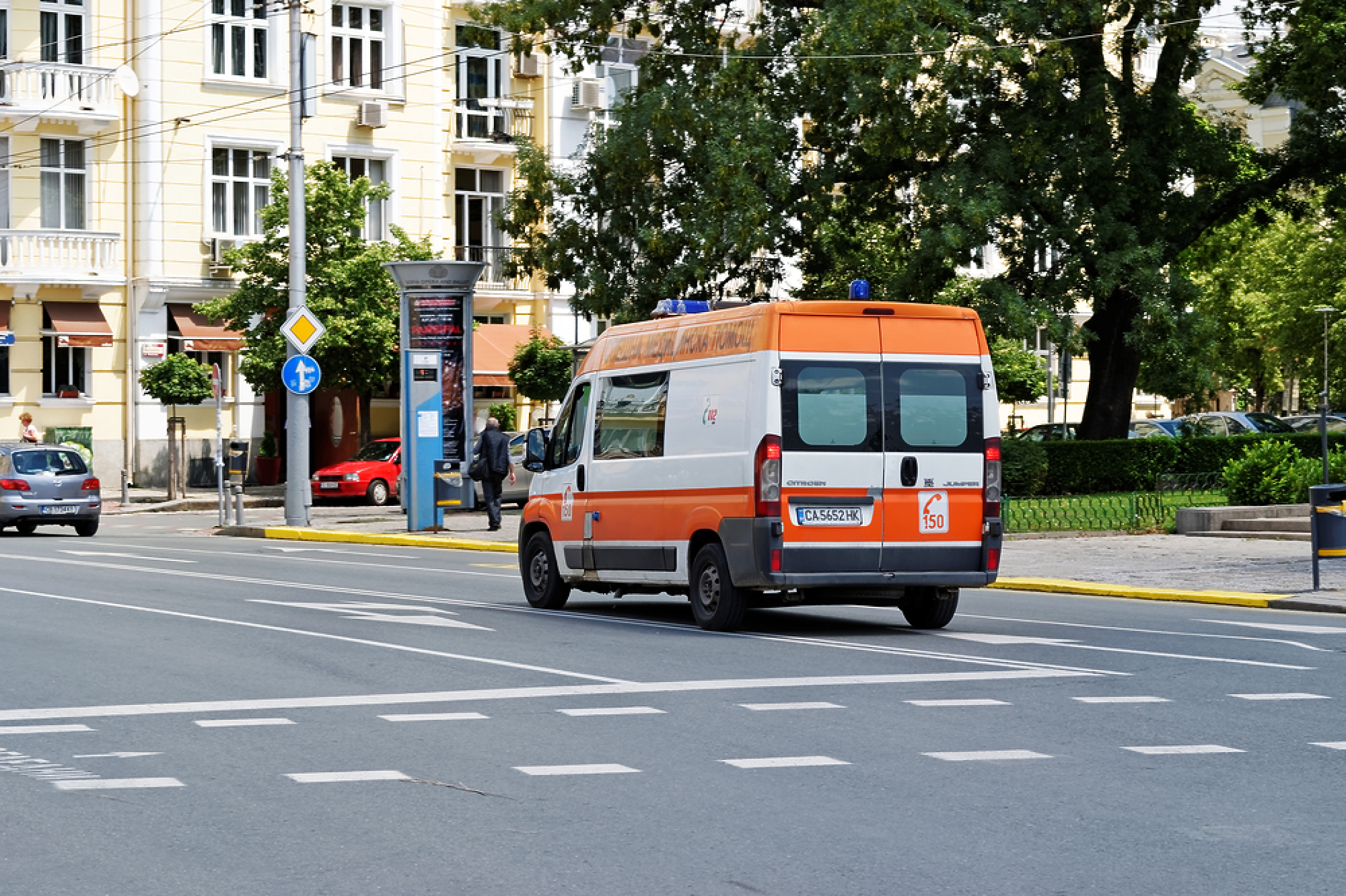 Спешните медици все още нямат информация в реално време за свободните легла в болниците