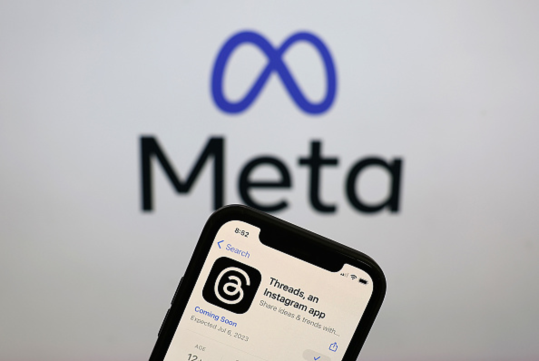 Европейски регулатор глоби Meta с 91 млн. евро за съхранение на пароли