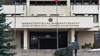 Времето: Оранжев код за летни бури в Източна България, жълт - в централната част на страната