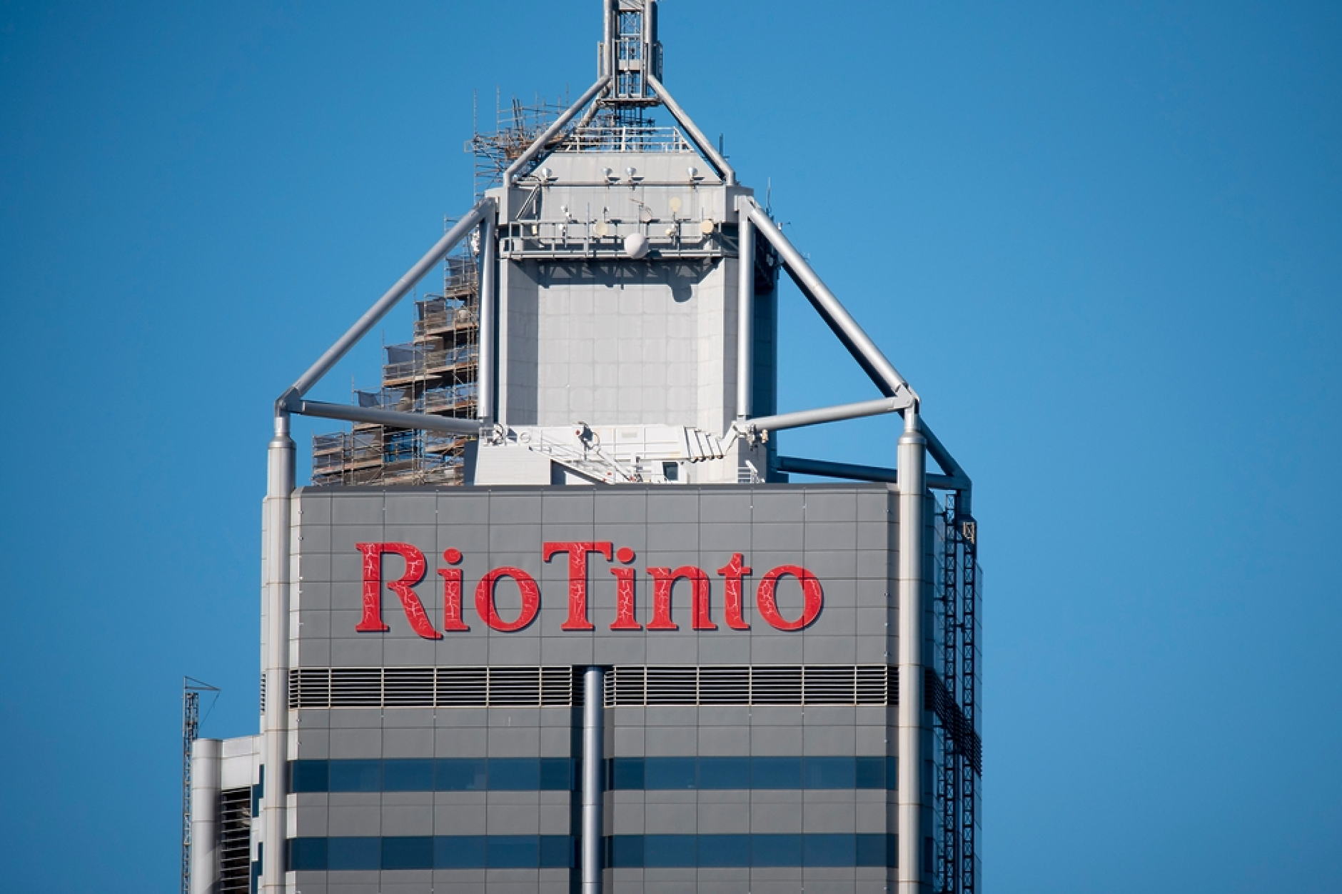 Минният гигант Rio Tinto придобива производител на литий за 6,7 млрд. долара