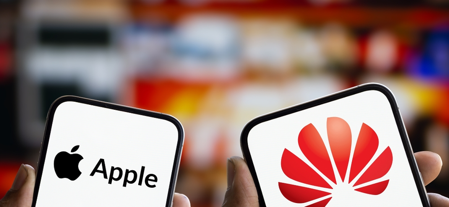 Huawei  изпревари  Apple по продажби на смартфони в Китай 