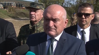 Мога да изразя надежда че политическите сили ще положат всички