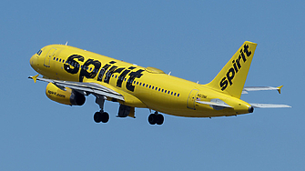 Американската авиокомпания Spirit Airlines която изпитва финансови затруднения обяви че