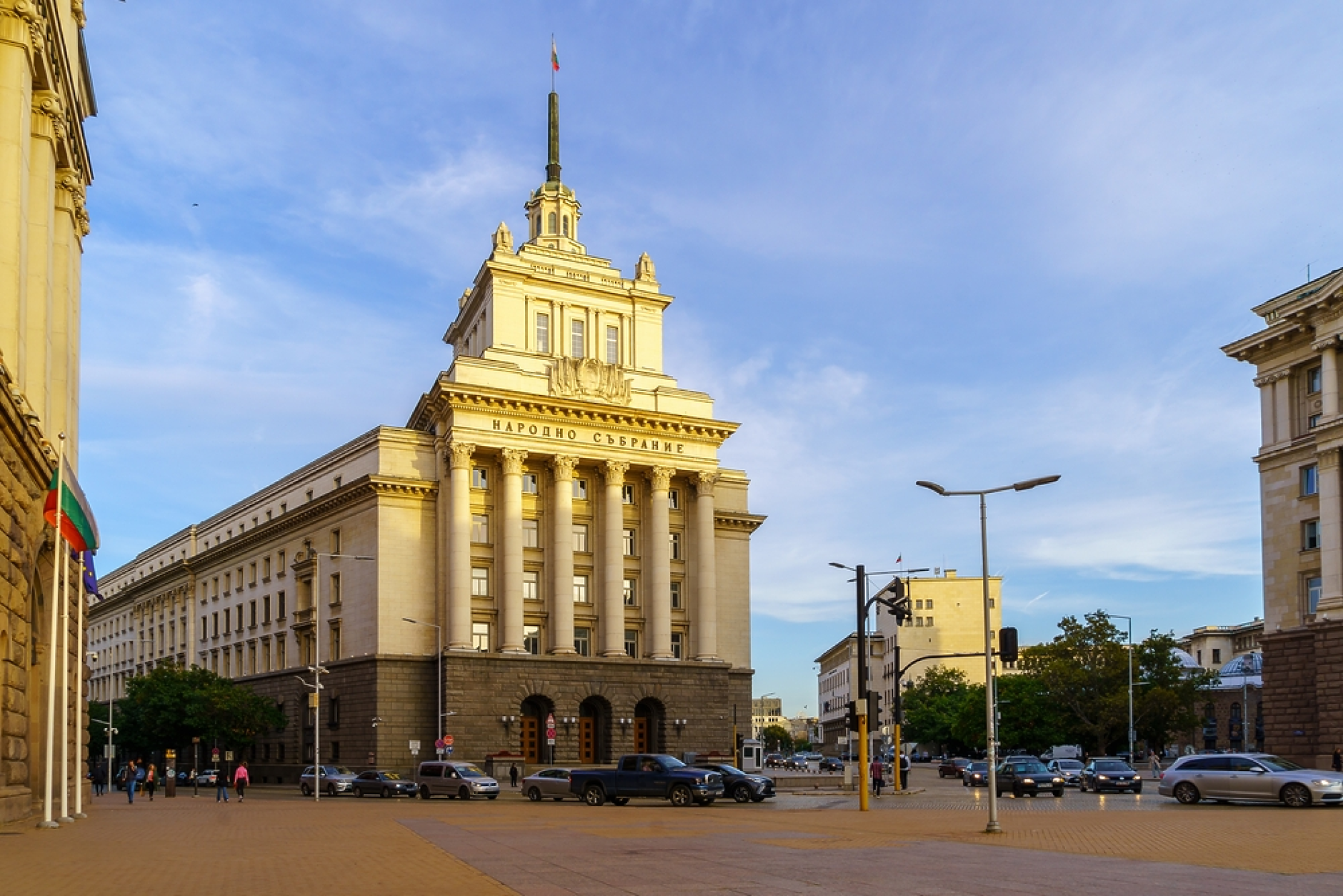 Президентът свиква парламента на 11 ноември