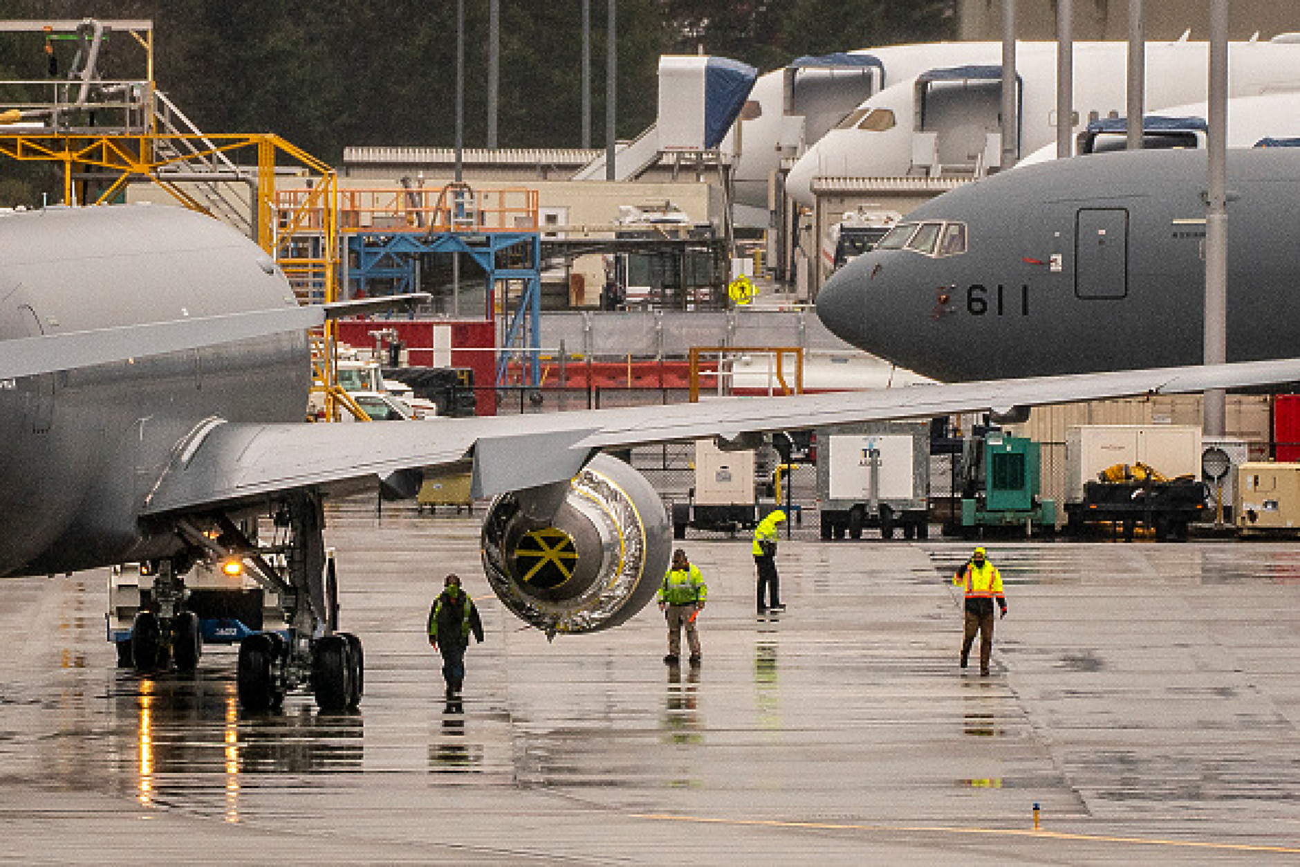 Boeing получава съживителна поръчка за 2,4 млрд. долара