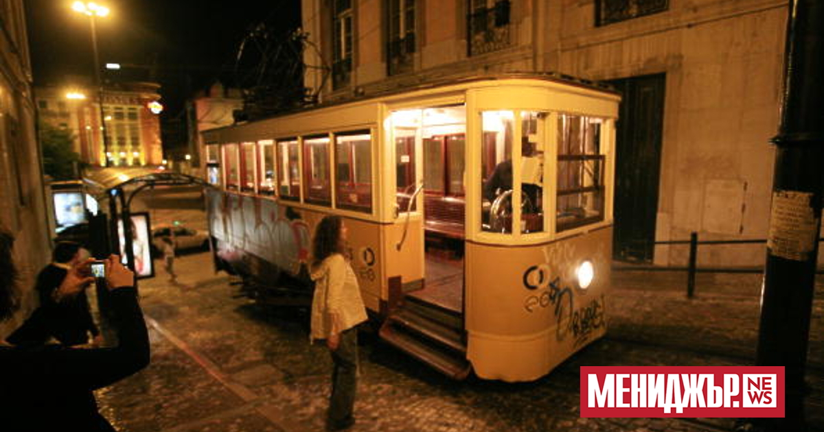 На 8 ноември група граждани и асоциации, обединени в Движение