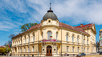 Химикът член кореспондент Евелина Славчева беше избрана днес за председател на Българската