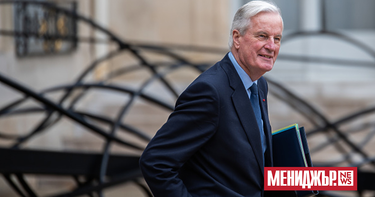 Френският президент Еманюел Макрон прие искането на министър-председателя Мишел Барние