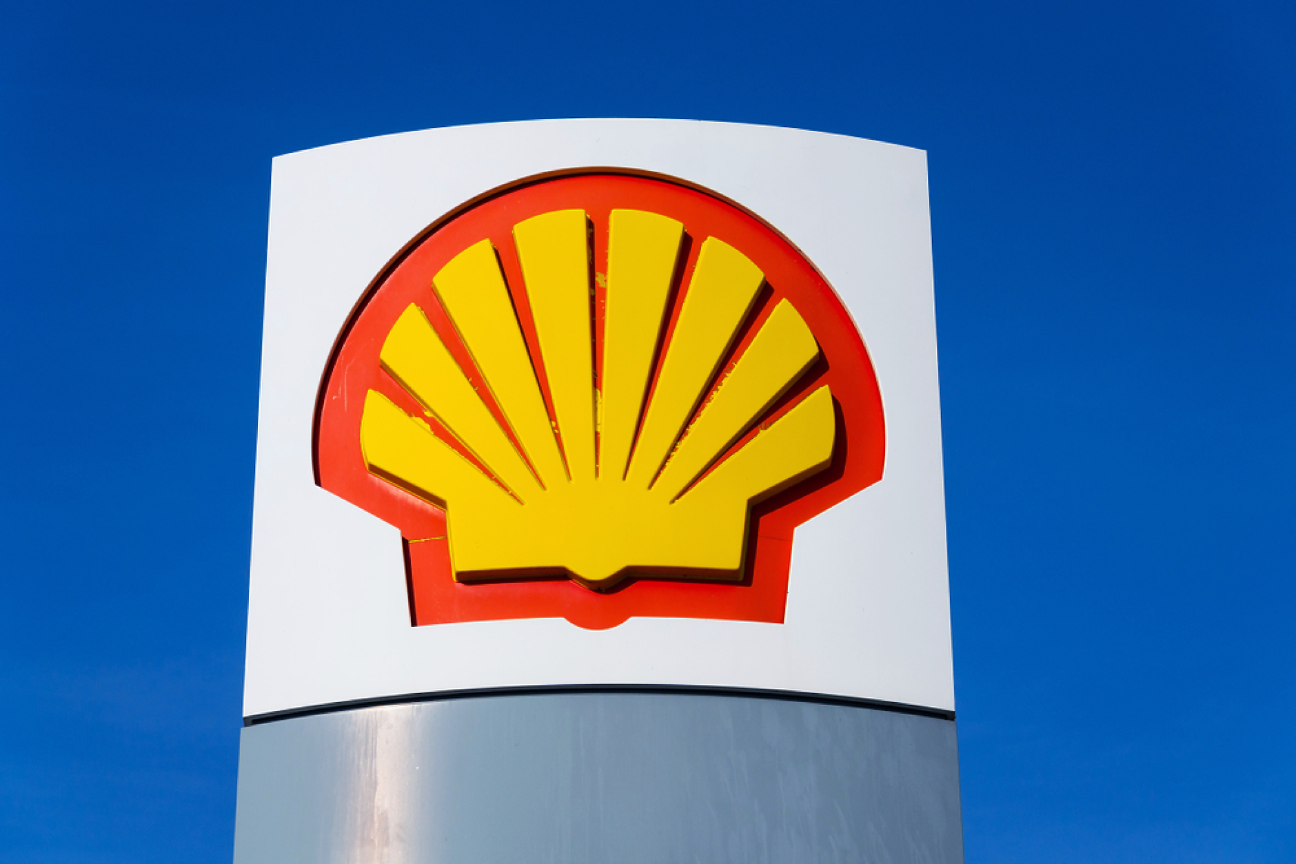 Shell осъди  Грийнпийс  заради активисти, атакували петролен кораб