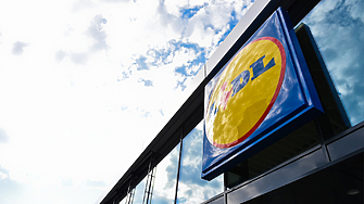 Lidl прекратява продажбата на фойерверки от категории F2 и F3