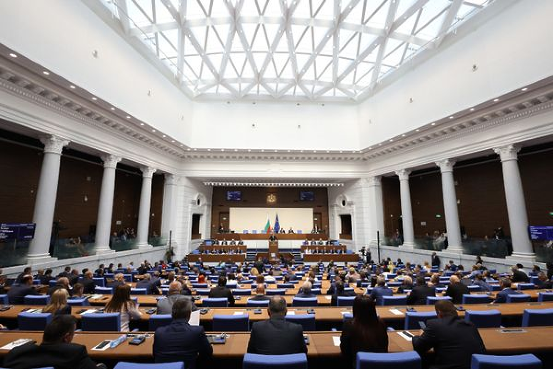 Продължаваме промяната  внесе предложения за промени в закона за приходите и разходите 