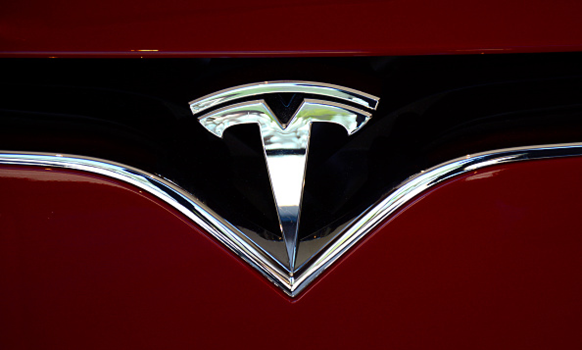 Стойността на марката Tesla e намаляла с $15 млрд. през 2024 г.