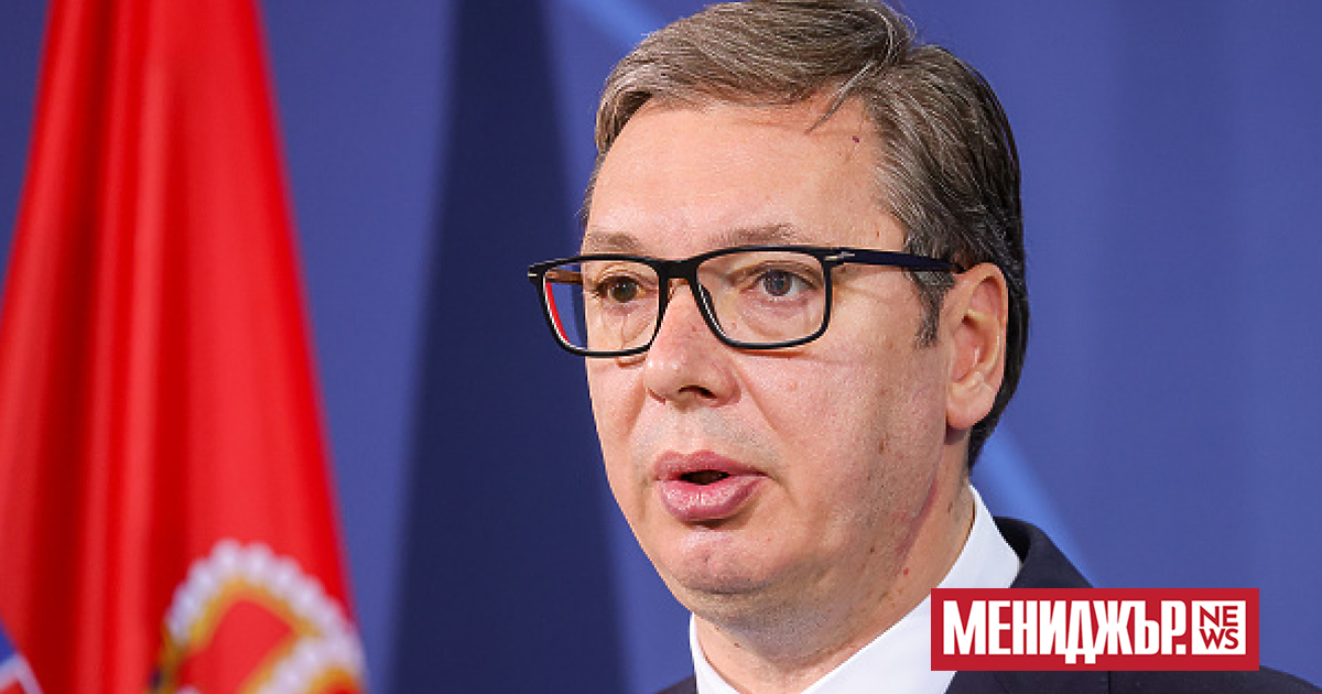 На фона на масови протести срещу управляващите и обща стачка