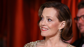 Двама протестиращи от екодвижението Just Stop Oil прекъснаха постановка на