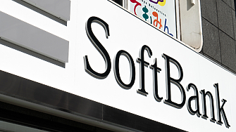 Японският технологичен конгломерат SoftBank води преговори за инвестиране на до