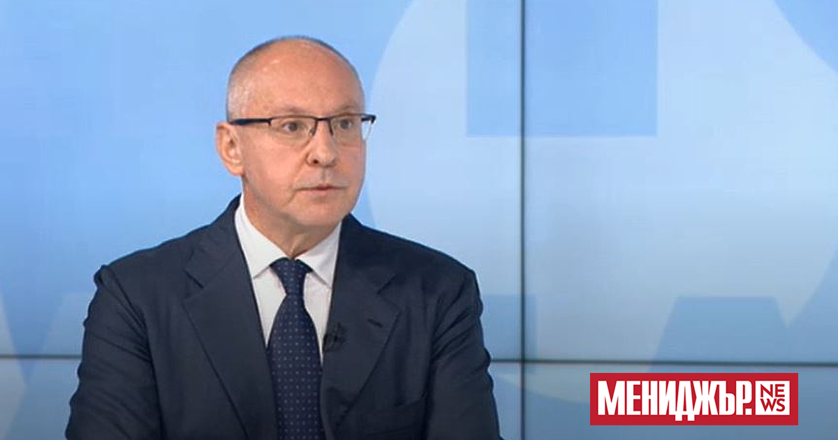 Сергей Станишев се оттегля от битката за лидер на БСП.