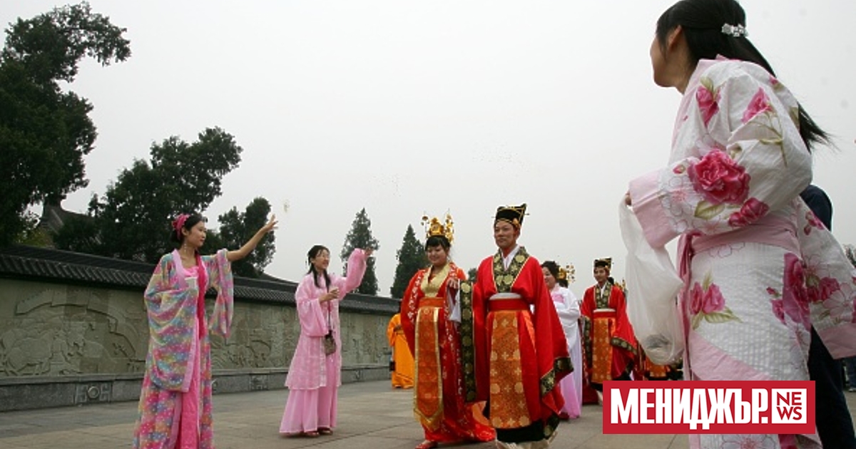 Спад с една пета в броя на браковете регистрира Китай