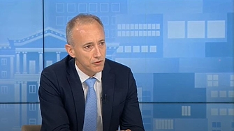 Матура по математика ако има няма да е скоро Разговорът