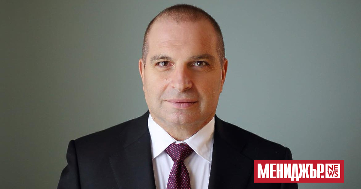 Министърът на транспорта Гроздан Караджов e освободил Георги Друмев като