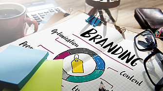 Брандирането влага смисъл в организациите техните продукти и услуги Марката