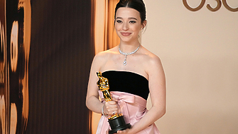 Трагикомедията Анора спечели награда Оскар за най добър филм а звездата