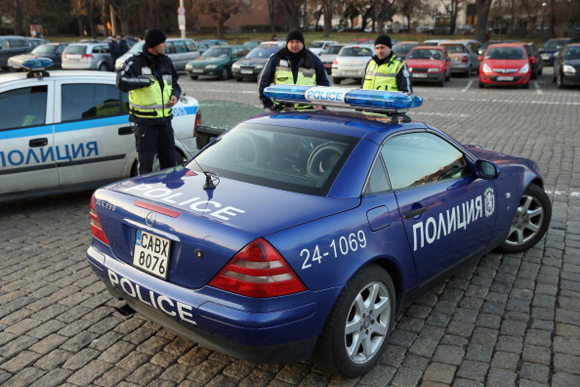 Шестима задържани и 10 пострадали след протеста на Възраждане  срещу еврото в центъра на София