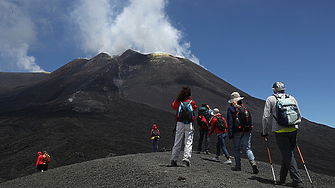 Сицилианските власти се подготвят да се справят с необичайния наплив