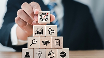 Тъй като повечето клиенти идват от онлайн източници предприемачите сега