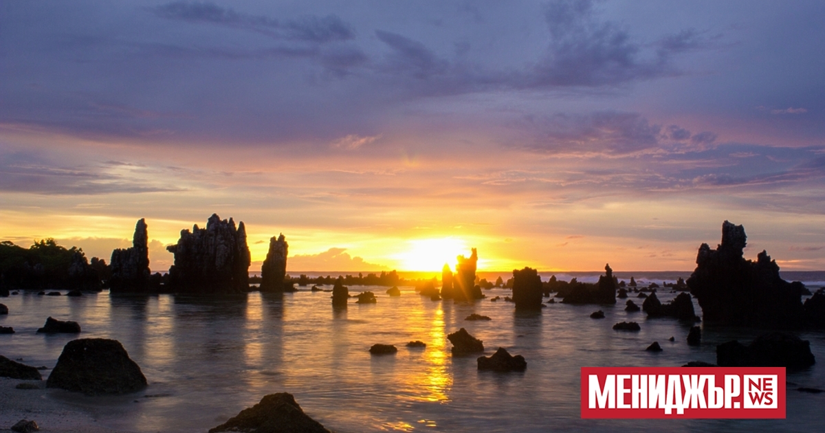 Малката тихоокеанска атолна държава Науру започва да продава свои паспорти