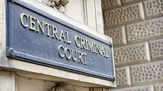 12 те съдебни заседатели които трябва да преценят виновни ли са