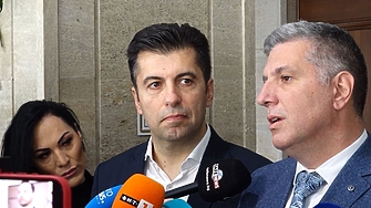 Правителството ще падне скоро ако мнозинството продължава да се опира