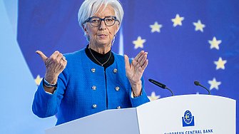 Икономиката на еврозоната е изправена пред изключителни сътресения от въпроси