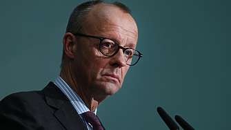 Лидерът на консервативния блок в Германия Фридрих Мерц очаква коалиционните