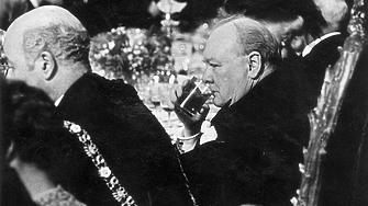 Менюто от вечерята между бившия британски премиер Уинстън Чърчил и