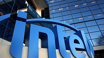 Intel назначи нов главен изпълнителен директор докато гигантът в производството