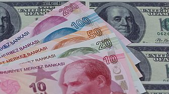 Банките в Турция са продали в сряда до обяд около