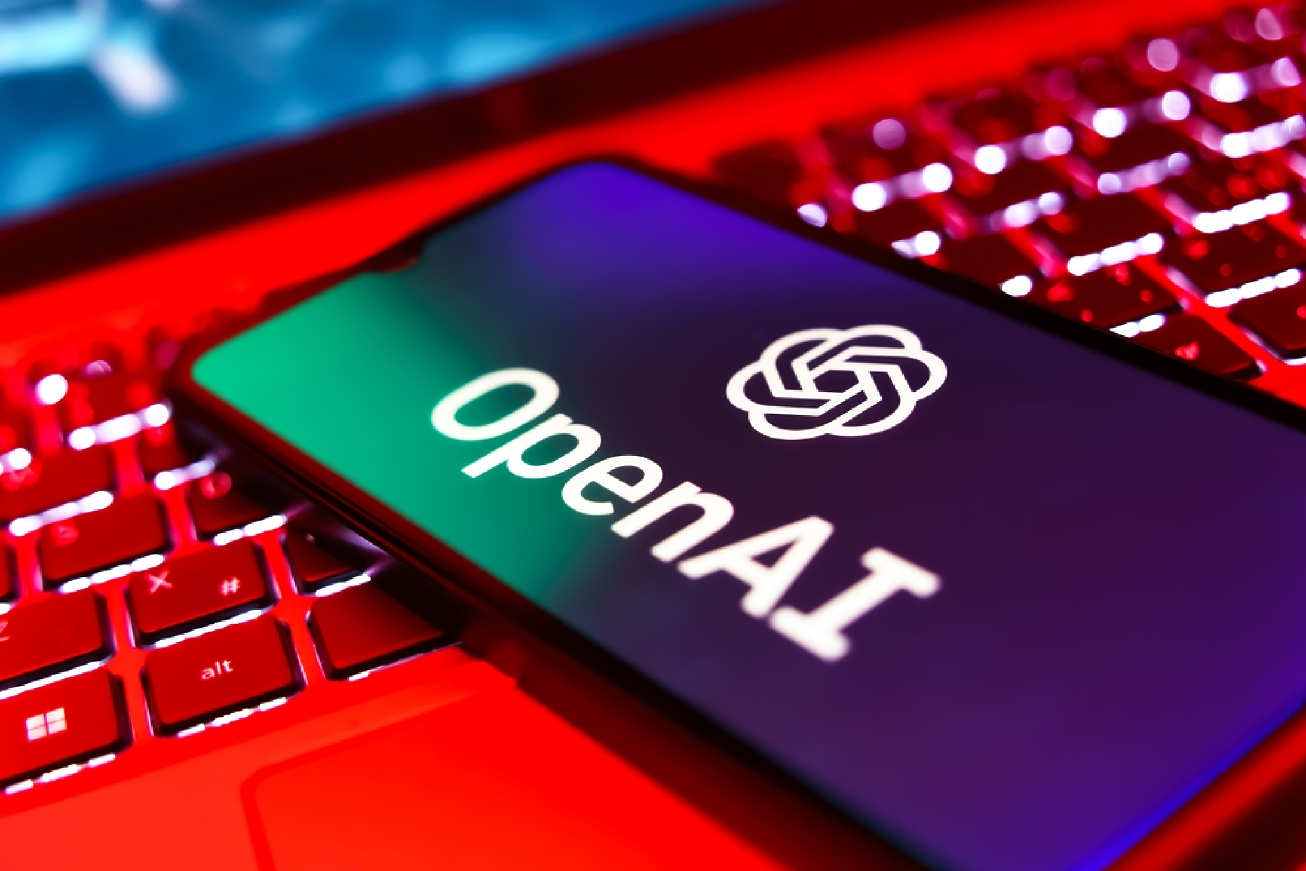 OpenAI подписва договор за почти 12 млрд. долара с оператора на център за данни CoreWeave