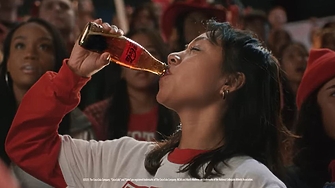 Coke Zero Sugar аплодира упоритата работа на спортните фенове в