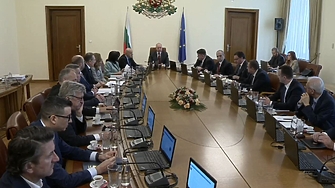 Вотът на недоверие е опит за вклиняване на раздор между