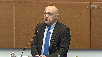 Проектът за тунел под Шипка ще бъде рестартиран обяви вицепремиерът