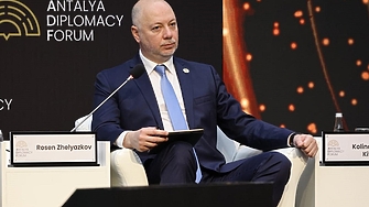 Като страна членка на ЕС и съюзник в НАТО България