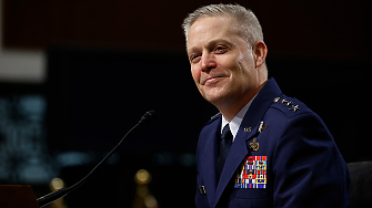 Шефът на киберкомандването и Агенцията за национална сигурност на САЩ