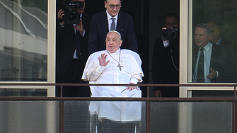 Лекарят на папа Франциск Серджо Алфиери нарече чудо че 88 годишният