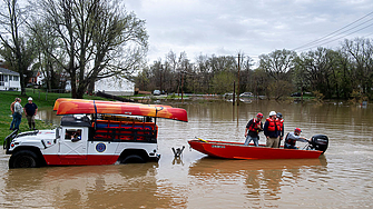 В американския щат Кентъки е обявено извънредно положение във връзка