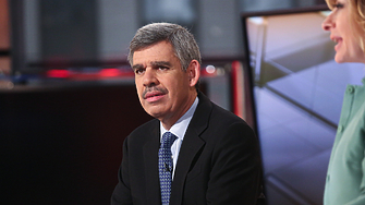 Широкият набор от вносни мита на президента Доналд Тръмп излага