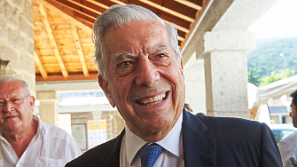 Нобеловият лауреат за литература Марио Варгас Льоса е починал на