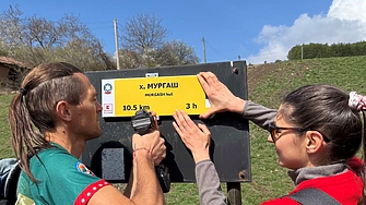 Чисто нови 25 указателни табели и пребоядисана маркировка вече тресират