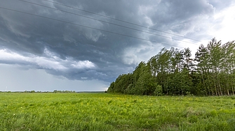 В четвъртък през деня облачността ще се увеличи до значителна