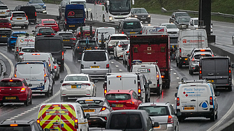 Повече от 1600 километра от платна по основни пътища в